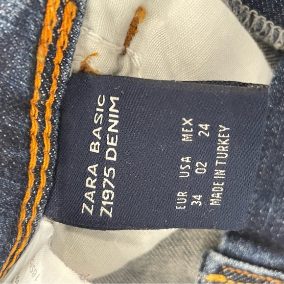 Women’s size 2 Zara jeanss - Picture 3 of 3